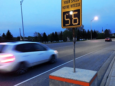 スマート交通監視シ