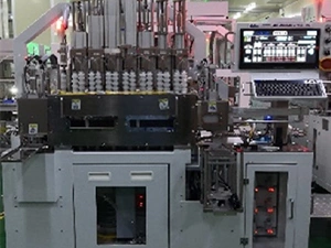 ガラス非球面加工能力