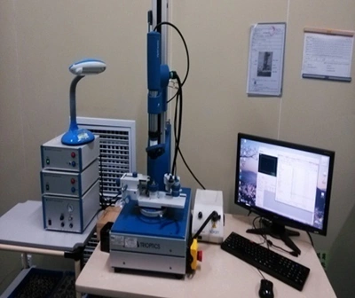 偏心測定機 – Eccentricity Tester